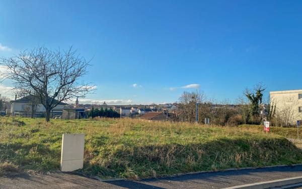 Terrain à vendre    Hatrize