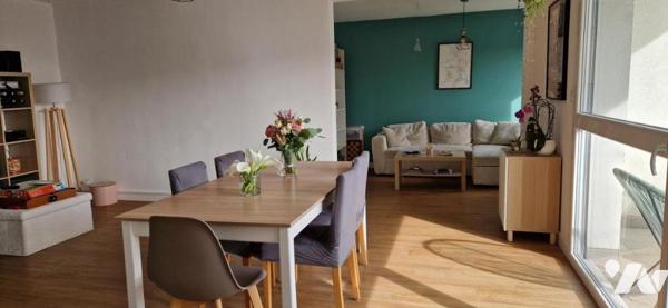 Saint Malo - Gare - Appartement T5 (100m²) en bon état - Balcon (sud) - Cave et Parking