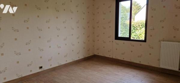 Saint Malo - Gare - Appartement T5 (100m²) en bon état - Balcon (sud) - Cave et Parking
