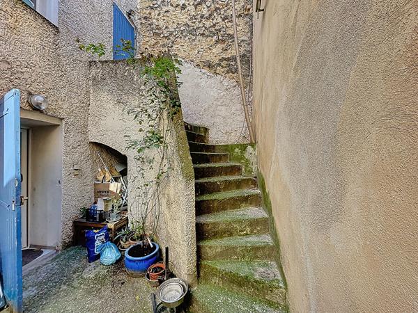 Appartement La Tour D'aigues 4 pièce(s) 72 m2