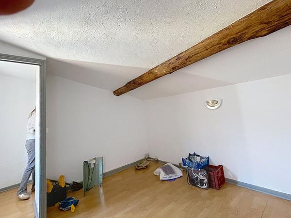 Appartement La Tour D'aigues 4 pièce(s) 72 m2