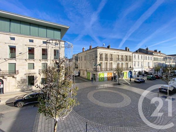 Appartement F4 à vendre  4 pièces - 127,05 m2 ROCHEFORT - 17
