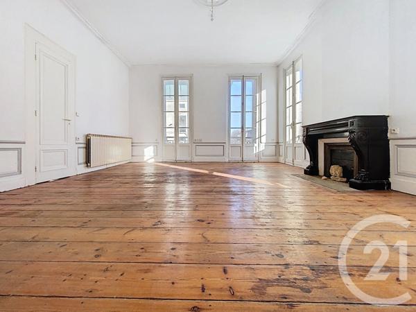 Appartement F4 à vendre  4 pièces - 127,05 m2 ROCHEFORT - 17