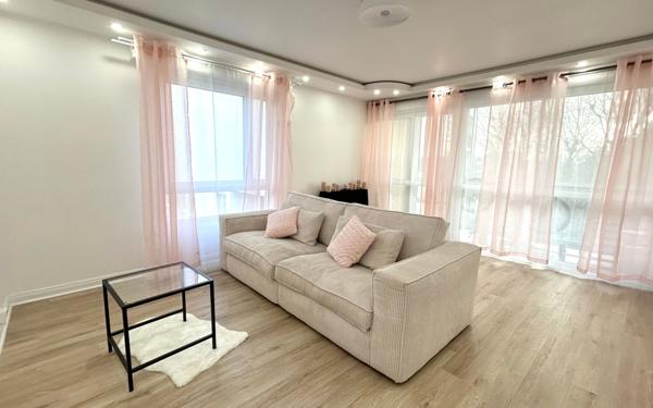 Appartement à vendre    3 pièces • 71,22 m2 Évry