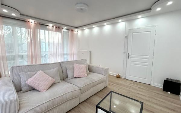 Appartement à vendre    3 pièces • 71,22 m2 Évry