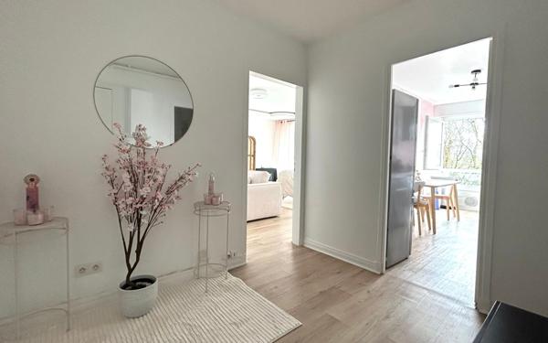 Appartement à vendre    3 pièces • 71,22 m2 Évry