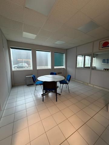 A VENDRE LAVAL BUREAUX , Laval A VENDRE LAVAL BUREAUX , Laval