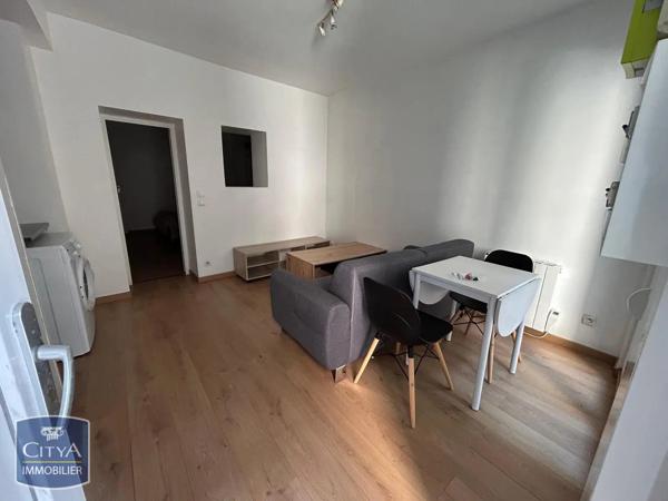Appartement à louer 2 pièces 27.29m² Le Havre (76600)