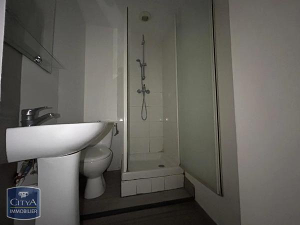 Appartement à louer 2 pièces 27.29m² Le Havre (76600)