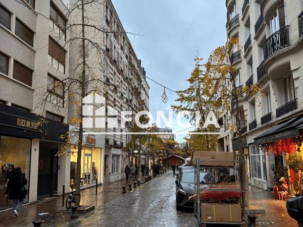 Location Appartement 2 pièces 45.63 m² - 38 RUE TREBOIS Levallois Perret 92300