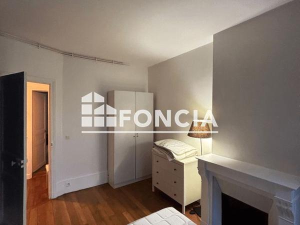 Location Appartement 2 pièces 45.63 m² - 38 RUE TREBOIS Levallois Perret 92300