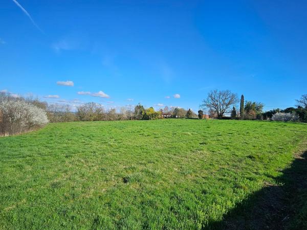 TERRAIN DE 25922 m² DONT 4170 m² CONSTRUCTIBLE