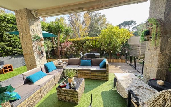 Appartement à vendre    3 pièces • 65,06 m2 Villeneuve-Loubet