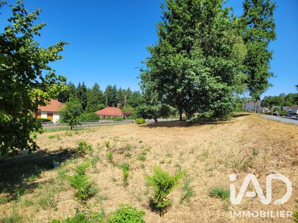 Terrain à vendre 869 m² Saint-Germain-les-Vergnes