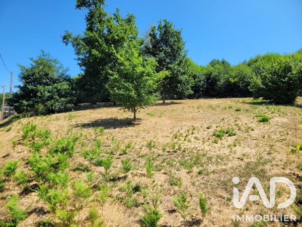 Terrain à vendre 869 m² Saint-Germain-les-Vergnes