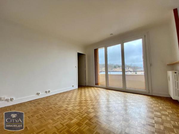 Appartement à louer 2 pièces 40.07m² Viroflay (78220)