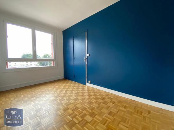 Appartement à louer 2 pièces 40.07m² Viroflay (78220)