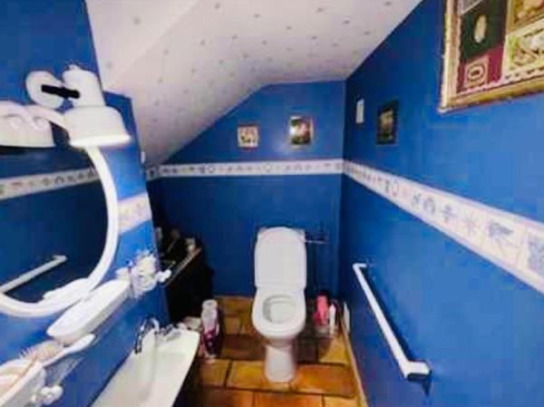 BIEN D'EXCEPTION : VILLA T7 A 80M DE LA PLAGE