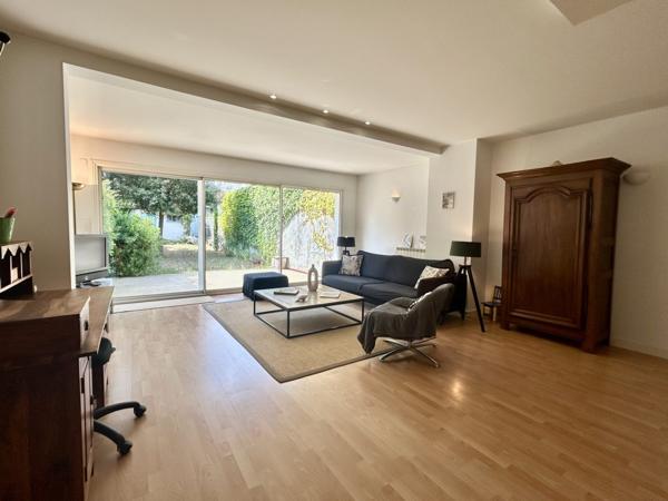 Maison 4 pièces à vendre Royan - 17200 / Réf: VM276-APIDAYS