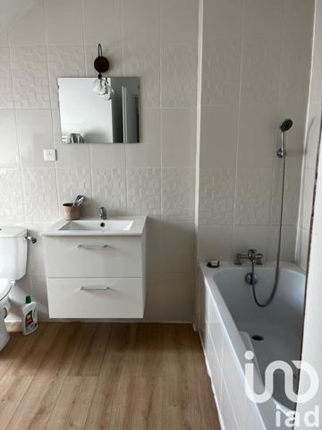 Maison à vendre 5 pièces 91 m² Saint-Germain-des-Fossés