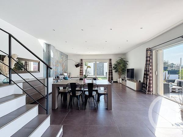 Maison à vendre  5 pièces - 122 m2 MOUANS SARTOUX - 06