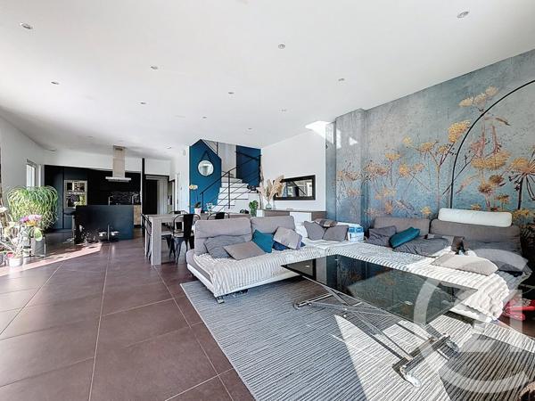 Maison à vendre  5 pièces - 122 m2 MOUANS SARTOUX - 06