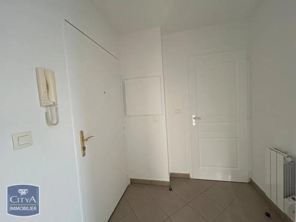 Appartement à louer 1 pièce 27.12m²