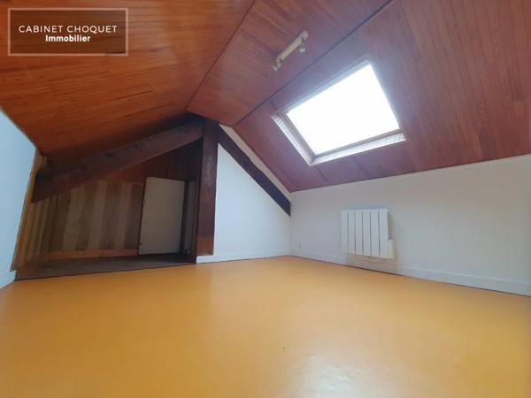 F2 LUMINEUX EN DUPLEX A VENDRE - LILLE Saint Michel - 49 m 2 - 160 000 €