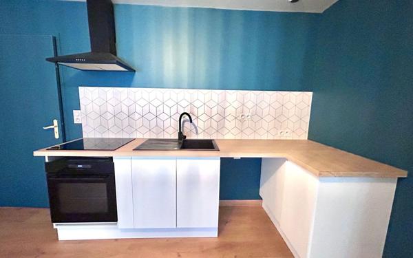 Appartement à louer    3 pièces • 55 m2 Trélissac