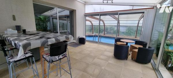 LA GUERCHE DE BGNE - Pavillon avec piscine-garages et terrain