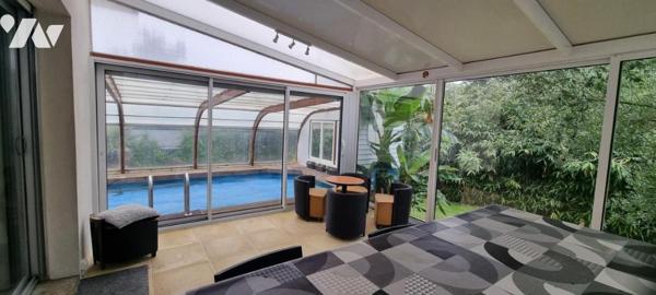 LA GUERCHE DE BGNE - Pavillon avec piscine-garages et terrain