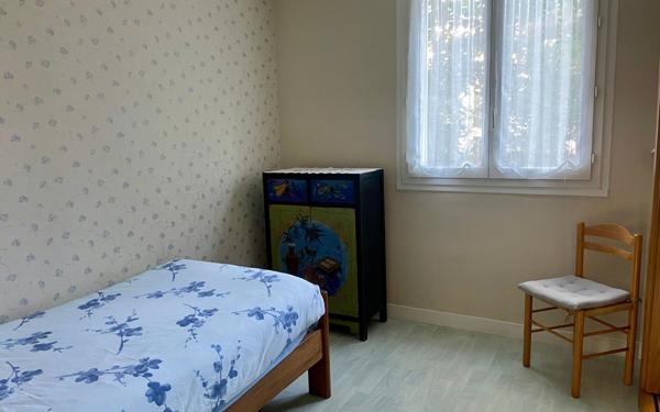 Appartement à vendre    4 pièces • 62,32 m2 Viroflay