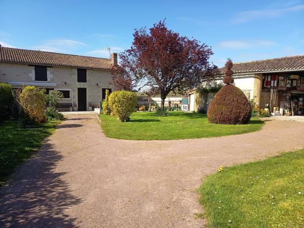 Charmante maison de village à Moncontour, 160 m²