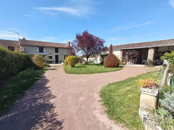Charmante maison de village à Moncontour, 160 m²