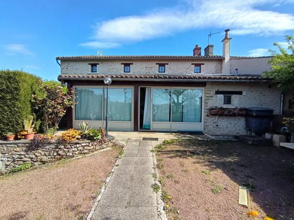Charmante maison de village à Moncontour, 160 m²