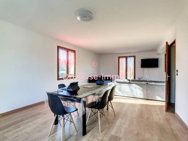 Maison à vendre 6 pièces de 183 m²