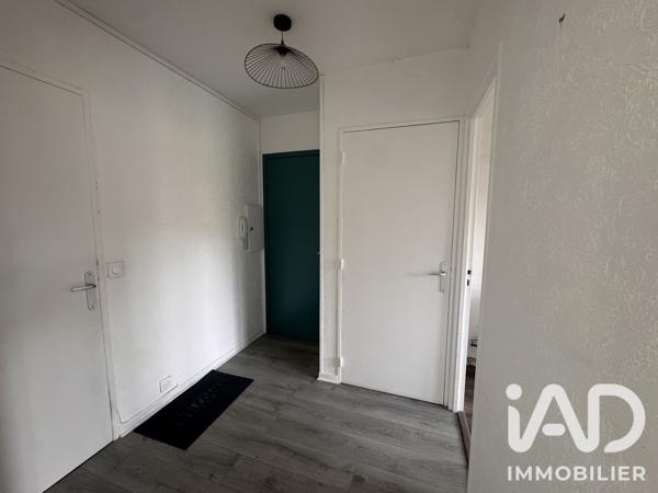 Appartement à vendre 3 pièces 65 m² Saint-Fargeau-Ponthierry