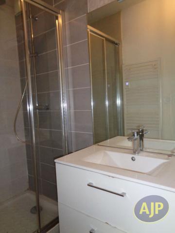 Vente appartement Plumelec : 136 332 € - AJP Immobilier Plumelec