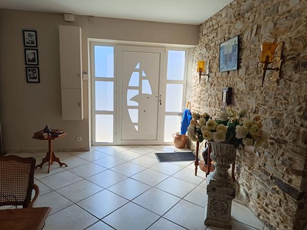 Maison La Haie Fouassiere 6 pièce(s) 200 m2