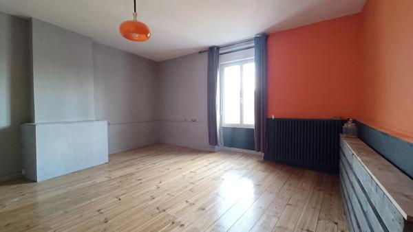 MAISON 5 CHAMBRES NEUVILLE CENTRE