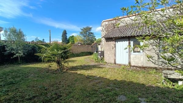 MAISON 5 CHAMBRES NEUVILLE CENTRE