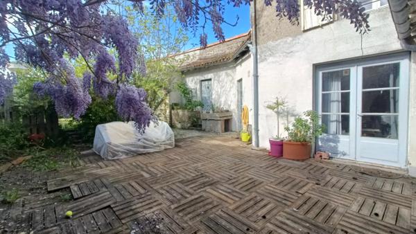 MAISON 5 CHAMBRES NEUVILLE CENTRE