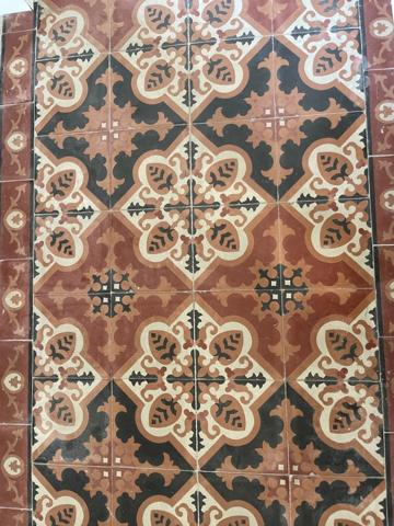 Maison rénovée à proximité du centre historique, à vendre