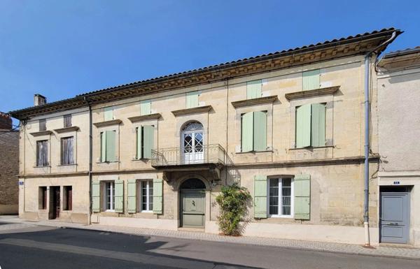 Belle maison de caractère avec jardin privé