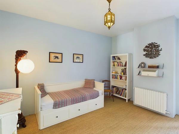 Belle maison de caractère avec jardin privé