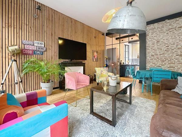 Appartement T2 au premier étage  en centre ville .