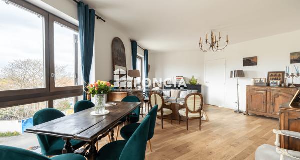À vendre Appartement 5 pièces 89 m² - Nanterre 92000