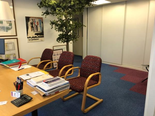 quartier gare Appartement Bureau Cabinet Local commercial 52m2 possibilité parking