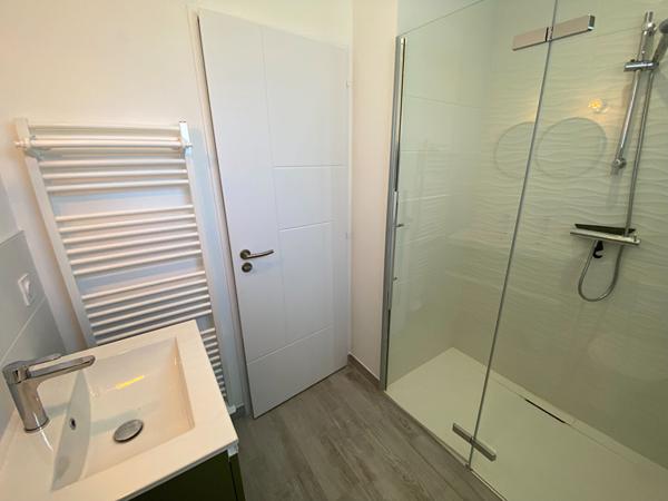 SAINT DENIS - maison 3 chambres/salle d'eau - piscine - 88 m²