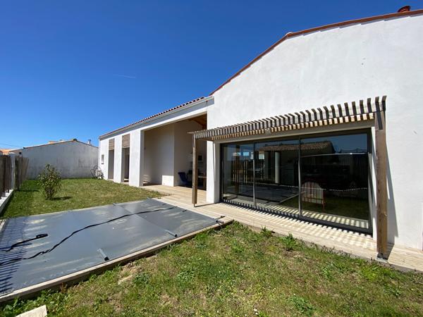 SAINT DENIS - maison 3 chambres/salle d'eau - piscine - 88 m²